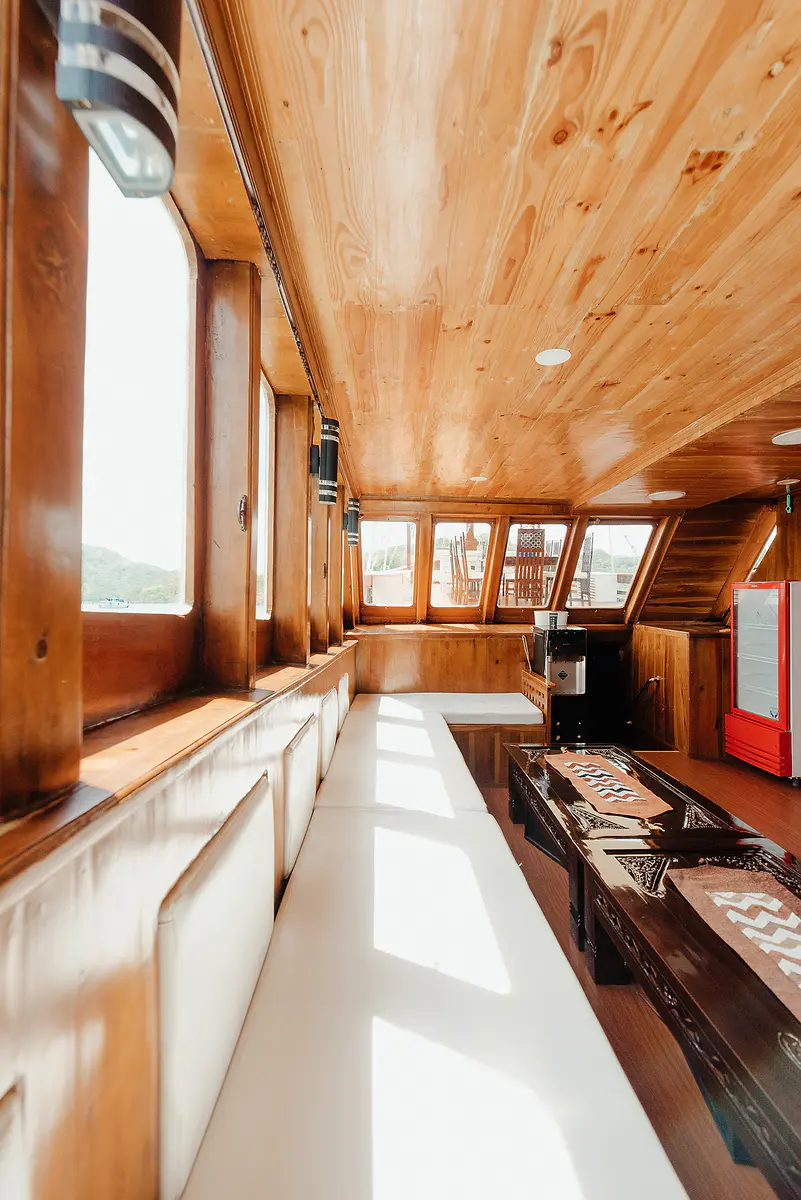 Alfatran Phinisi - Luxury Phinisi Komodo Charter 2026